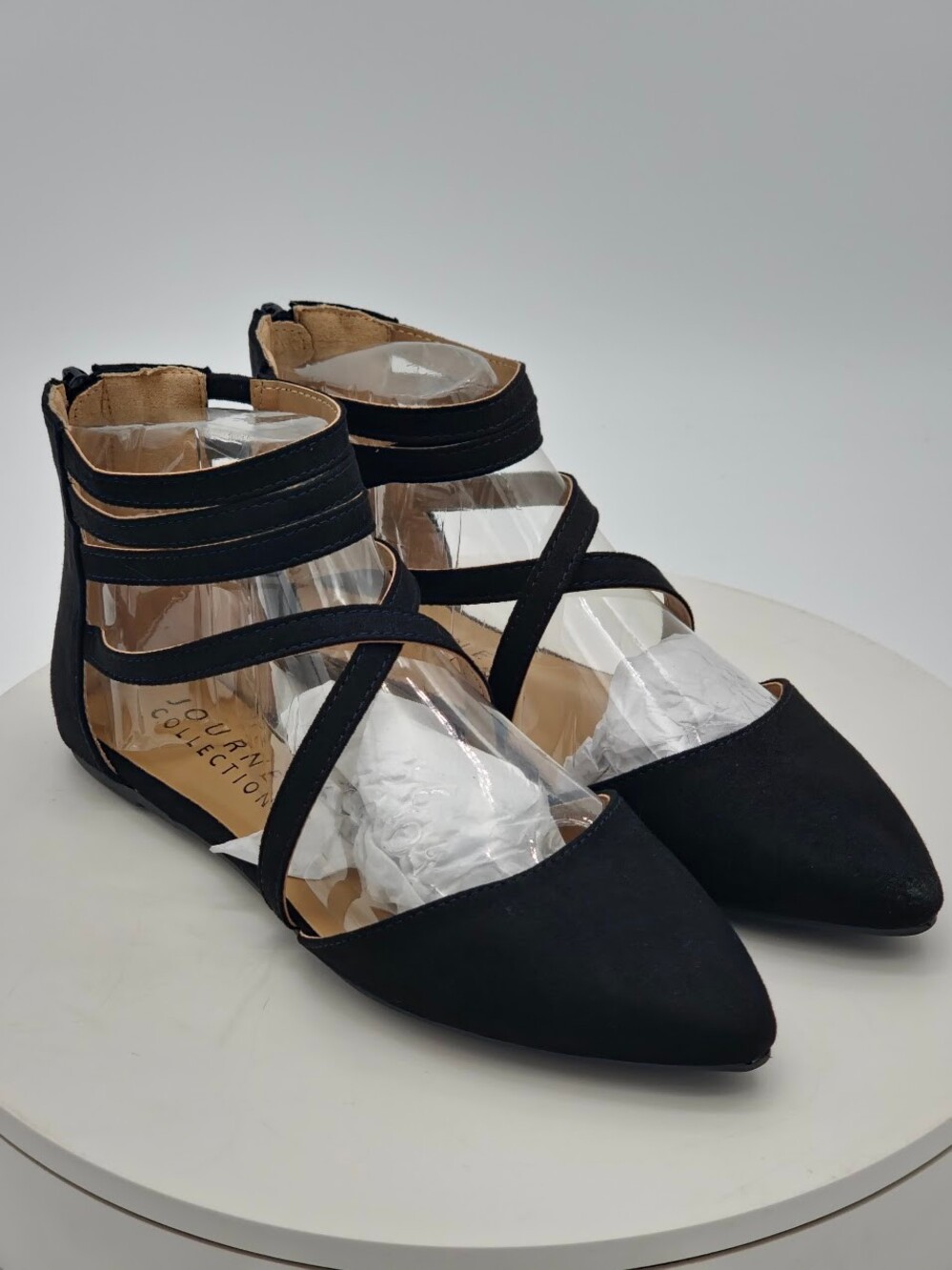 Journee Collection Marlee Women’s Black Strappy Pointed Toe Flats Size 6 NEW